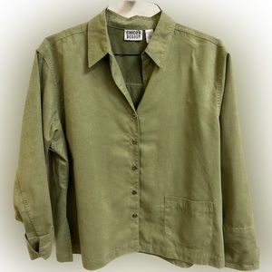 Chicos Faux Suede Long Sleeve Button Down V-Neck Sage Green Shirt Jacket